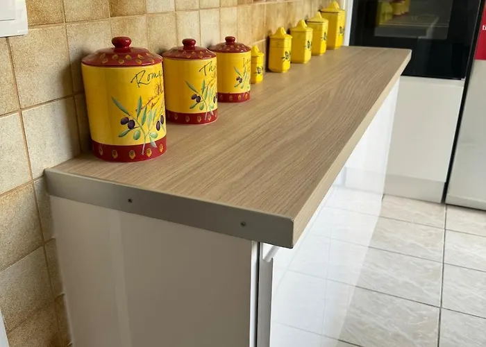 Les Pins Centre Proche 3 Pieces Daire